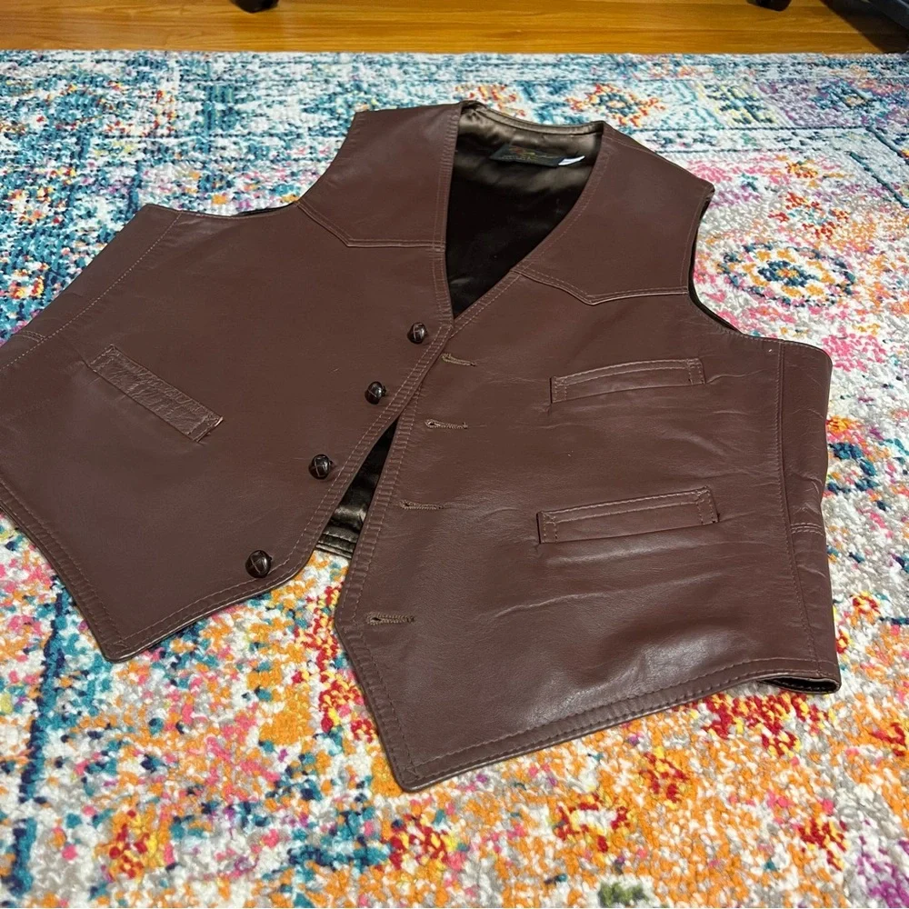 Reed Sportswear stylish versatile